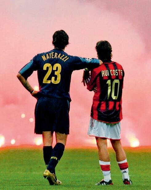  国际米兰逆转取胜，稳居意甲积分榜首位