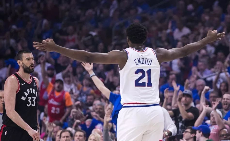  恩比德制霸攻防两端，76人轻取公牛延续强势